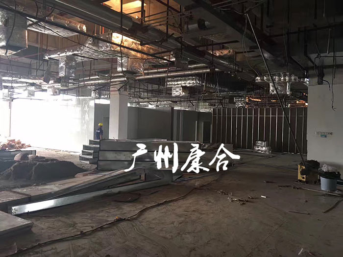 天津艾力十萬(wàn)級(jí)凈化車(chē)間